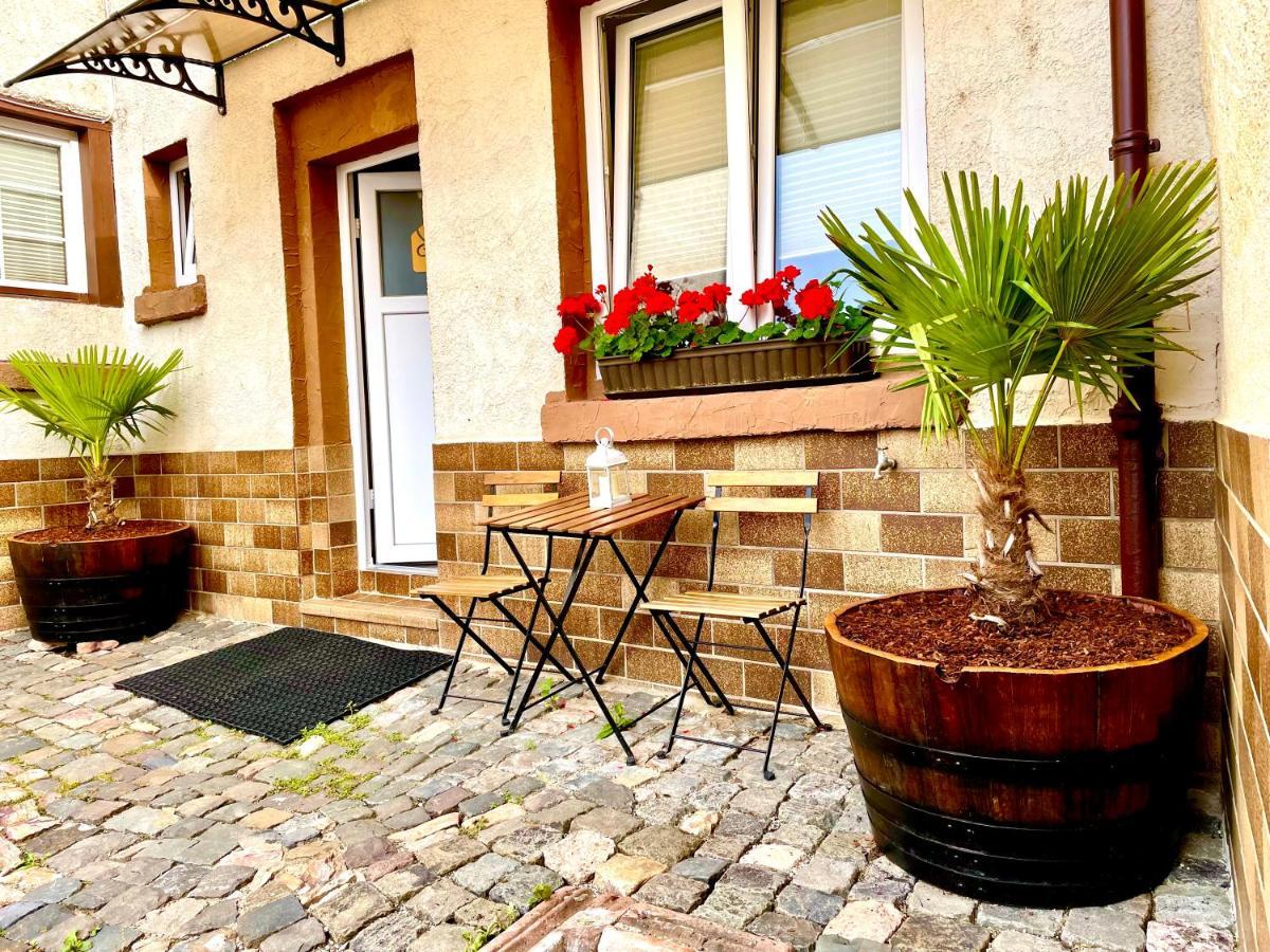 Fewo Am Brunnen Rüdesheim nad Renem Zewnętrze zdjęcie